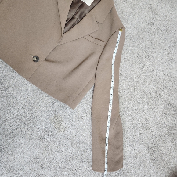 Aritzia Wilfred Lapaz Blazer Tan Size L Lightweight - Picture 7 of 14